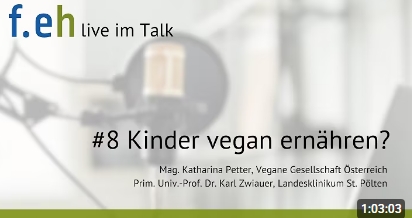 Titelbild vom Podcast f.eh live im Talk